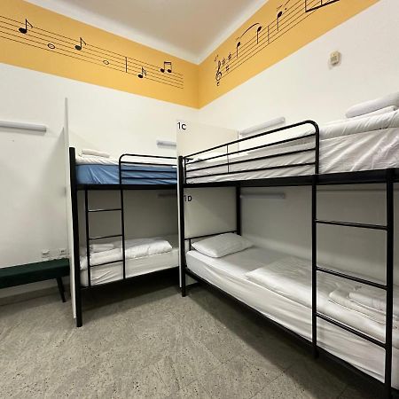 Hostel Opera 류블랴나 외부 사진